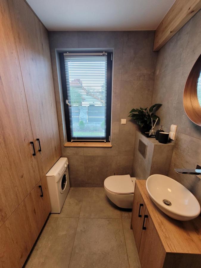 Lake Houselubniewice Domek Caloroczny Z Jacuzzi Blisko Jeziora Exterior foto